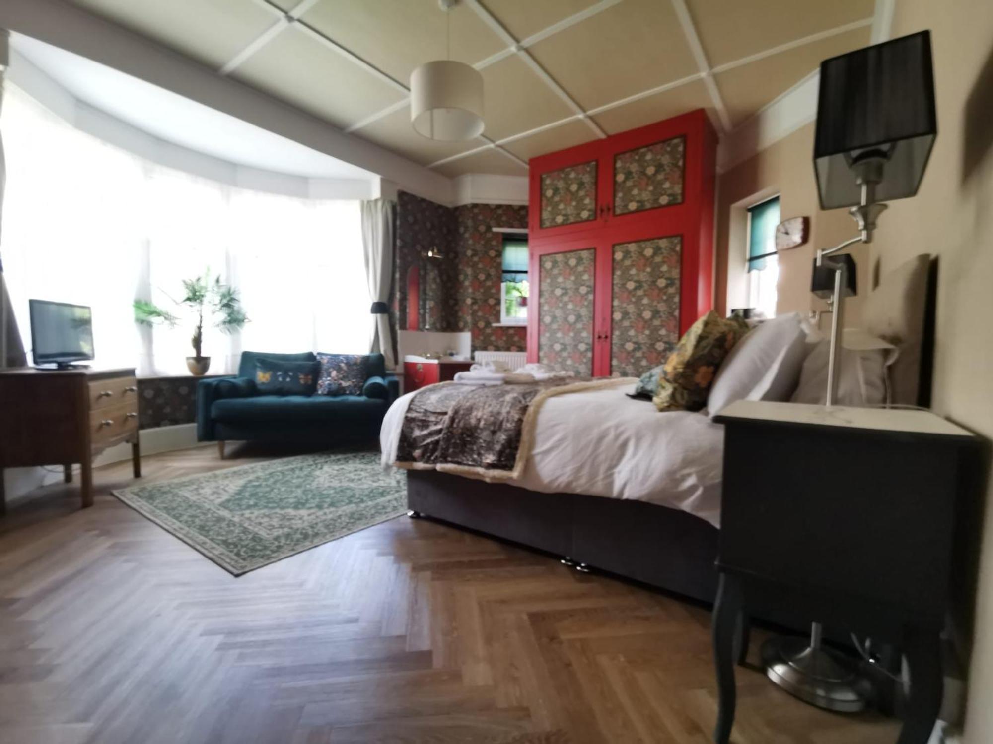 William Morris, Spacious Ground Floor Lux Double Bedroom Bexhill-on-Sea Buitenkant foto