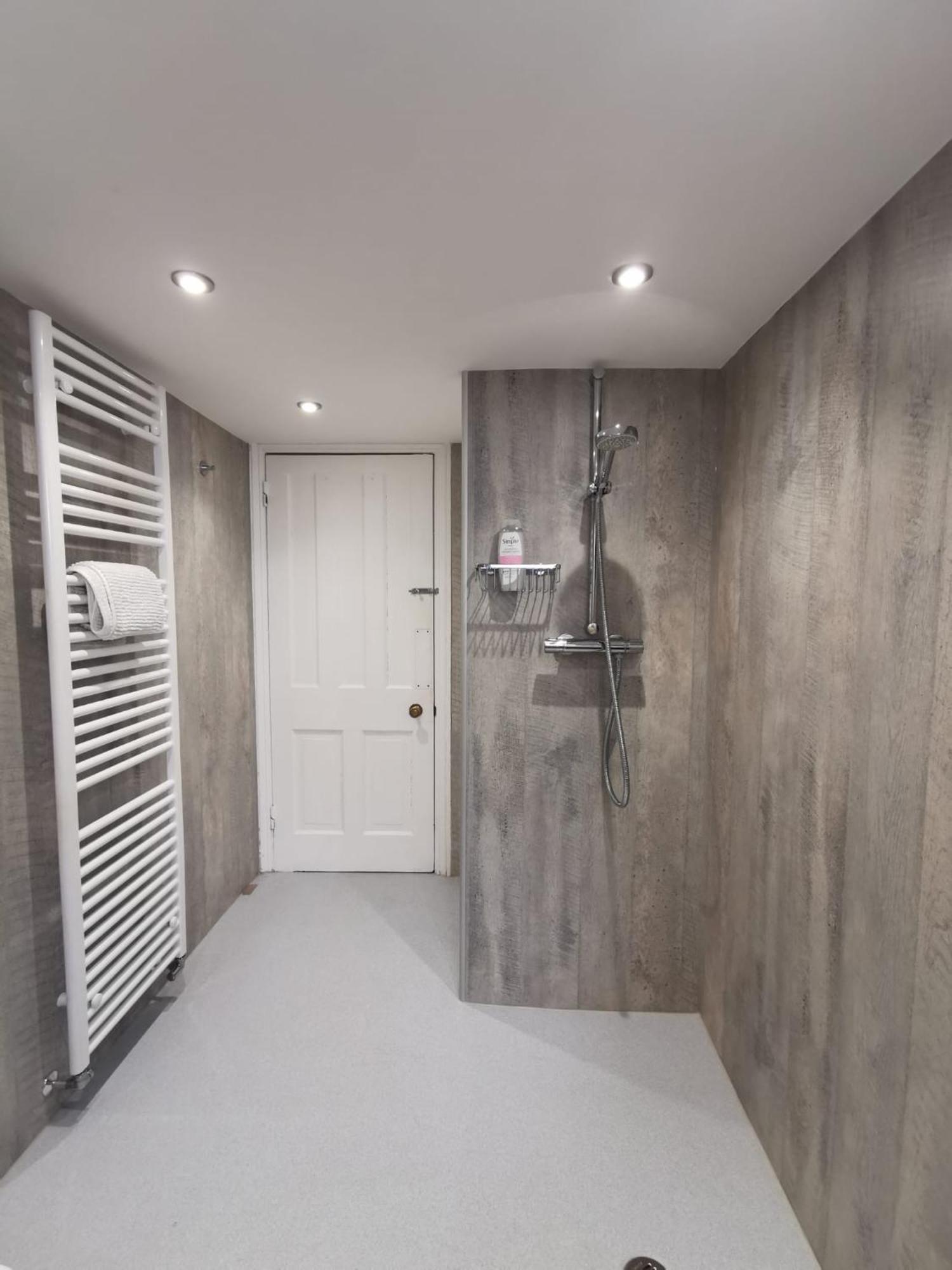 William Morris, Spacious Ground Floor Lux Double Bedroom Bexhill-on-Sea Buitenkant foto